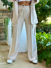 Load image into Gallery viewer, “Jackie&quot; Long Sleeve blazer And cargo Pants Matching Pants Set
