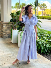 Load image into Gallery viewer, &quot;Pia&quot; Bubble Sleeve Button Down Maxi Dress
