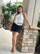 Load image into Gallery viewer, &quot;Sammy&quot; Folded Waisted Band Pocket Shorts
