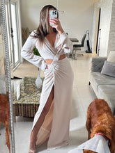 Load image into Gallery viewer, Long Sleeve Stretching Cut Out Max Dress
