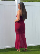 Load image into Gallery viewer, &quot;Verona&quot; Knitted Strapless Dress
