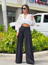 Load image into Gallery viewer, &quot;Anabelle&quot; Long Sleeve Crop Top, Ties In The Front
