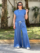 Load image into Gallery viewer, “Shani&quot; Wide Leg High Waisted Pants And Top Shirt Set
