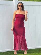 Load image into Gallery viewer, &quot;Verona&quot; Knitted Strapless Dress

