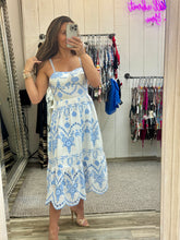 Load image into Gallery viewer, Corset style Blue embroidery Midi Dress
