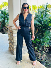 Load image into Gallery viewer, &quot;Manuela&quot; Sleeveless Vest With Zipper And Matching Pants Set
