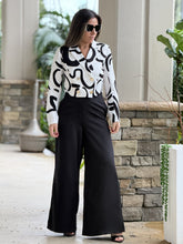 Load image into Gallery viewer, &quot;Tammy&quot; Printed Blazer And High Waisted Pants Set
