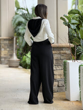 Load image into Gallery viewer, &quot;Tammy&quot; Crop Blazer And High Waisted Pants Set
