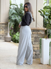 Load image into Gallery viewer, &quot;Tammy&quot; Crop Blazer And High Waisted Pants Set
