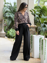 Load image into Gallery viewer, &quot;Tammy&quot; Printed Blazer And High Waisted Pants Set
