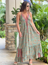 Load image into Gallery viewer, &quot;Lenia&quot; One Size Open Back Midi Dress
