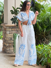 Load image into Gallery viewer, &quot;Hazel&quot;  Short Sleeve Crop Top And Printed Matching Pants Set
