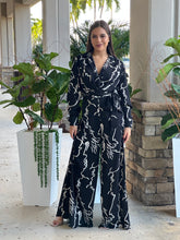 Load image into Gallery viewer, &quot;Jordana&quot; Abstract Shirt Jumpsuit
