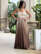 Load image into Gallery viewer, &quot;Amanda&quot; Ombre Pleated Maxi Dress
