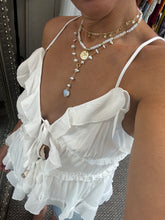 Load image into Gallery viewer, Sleeveless Ruffles Top
