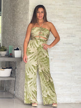 Load image into Gallery viewer, &quot;Alana&quot;  Satin Tropical Print Jumpsuit
