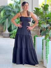 Load image into Gallery viewer, &quot;Mar De Lua&quot; Sleeveless Maxi Dress
