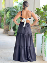 Load image into Gallery viewer, &quot;Mar De Lua&quot; Sleeveless Maxi Dress
