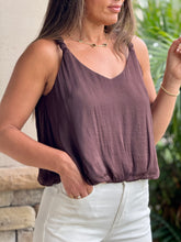 Load image into Gallery viewer, &quot;Mia&quot; Sleeveless Ballon Crop Top
