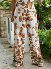 Load image into Gallery viewer, &quot;Camila&quot; Tropical Print Crop Top And Matching Pants Set
