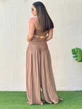Load image into Gallery viewer, &quot;Brianna&quot; Sleeveless Crop Top And Wide legs Pallazo Pleaded Pants Set
