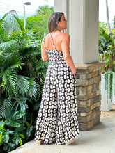 Load image into Gallery viewer, &quot;Illa&quot; Printed One shoulder Jumpsuit
