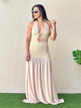 Load image into Gallery viewer, &quot;Analie&quot; Halter Stretching Maxi Dress
