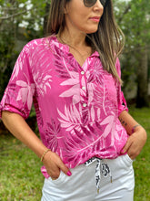 Load image into Gallery viewer, &quot;Pinky&quot; Roll Up Sleeve Printed Blouse
