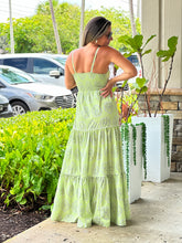 Load image into Gallery viewer, &quot;Mar De Lua&quot; Printed Sleeveless Maxi Dress
