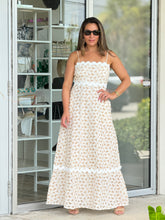 Load image into Gallery viewer, Sleeveless Crochet Maxi Dress With Pockets

