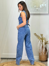 Load image into Gallery viewer, &quot;Catania&quot; Denim Vest And High Waisted Pants Set
