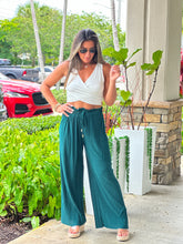 Load image into Gallery viewer, &quot;Angie&quot; Pleaded High Waisted Pants
