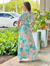 Load image into Gallery viewer, &quot;Terni&quot; Kimono Sleeve Elastic Waisted Belted Maxi Dress
