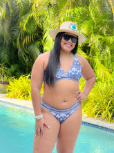 Load image into Gallery viewer, &quot;Smeralda&quot; Reversible Two Pieces Bikini Set
