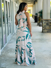 Load image into Gallery viewer, &quot;Gia&quot; Printed Maxi Dress, Featuring Sleeveless And High Neck
