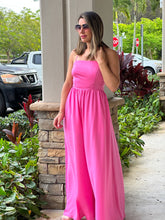 Load image into Gallery viewer, &quot;Lindsay&quot; Sleeveless Jumpsuit.
