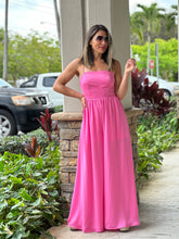 Load image into Gallery viewer, &quot;Lindsay&quot; Sleeveless Jumpsuit.
