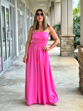 Load image into Gallery viewer, &quot;Lindsay&quot; Sleeveless Jumpsuit.
