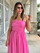 Load image into Gallery viewer, &quot;Lindsay&quot; Sleeveless Jumpsuit.
