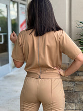 Load image into Gallery viewer, &quot;Harriet&quot; Top Crop And Pants Set
