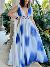 Load image into Gallery viewer, White Chiffon Blue Tie Dye Print Dress
