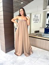 Load image into Gallery viewer, &quot;Macarena&quot; Strapless Wide Leg Jumpsuit
