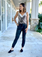 Load image into Gallery viewer, Leopard Print Lace Strap V neck Tank Top
