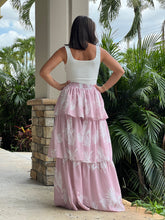 Load image into Gallery viewer, &quot;Amapola&quot; Floral Print Maxi Skirt
