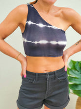 Load image into Gallery viewer, One Shoulder Sleeve Crop Top
