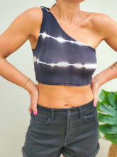Load image into Gallery viewer, One Shoulder Sleeve Crop Top
